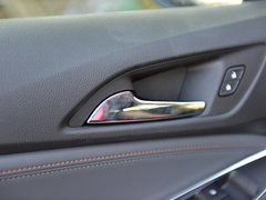 2017款 1.4T 双离合领锋版
