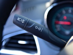 2017款 1.4T 双离合领锋版
