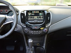 2017款 1.4T 双离合领锋版