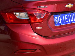 2017款 1.4T 双离合领锋版