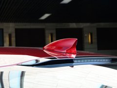 2017款 1.4T 双离合领锋版