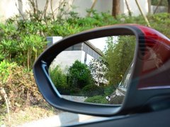 2017款 1.4T 双离合领锋版