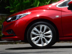 2017款 1.4T 双离合领锋版