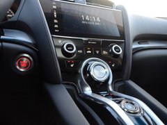 2016款 1.5T 四驱钻享版