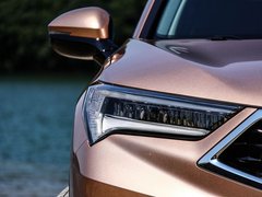 2016款 1.5T 两驱尊享版