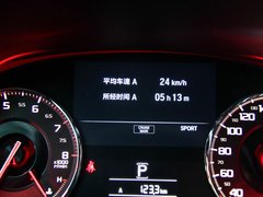 2016款 1.5T 两驱尊享版