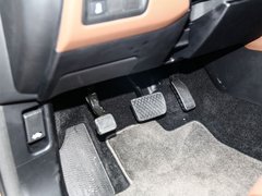 2016款 1.5T 两驱尊享版
