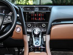 2016款 1.5T 两驱尊享版