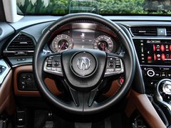 2016款 1.5T 两驱尊享版