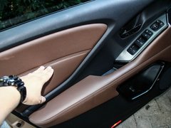 2016款 1.5T 两驱尊享版