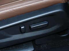 2016款 1.5T 两驱尊享版
