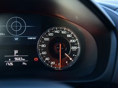 2016款 1.5T 两驱尊享版