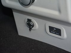 2016款 宜家版 2.0L 豪华智能型