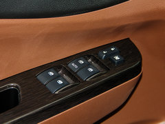 2016款 1.6L CVT尊享型