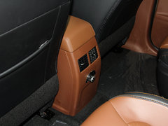 2016款 1.6L CVT尊享型