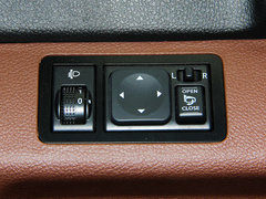 2016款 1.6L CVT尊享型