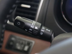 2016款 1.6L CVT尊享型