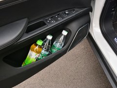 2016款 2.0T 自动御马版