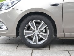 2016款 1.6L 自动领尚型