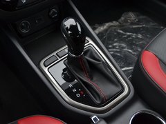 2016款 1.6L 自动领尚型