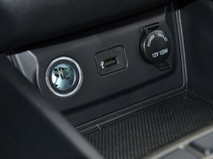 2016款 1.6L 自动领尚型