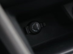 2016款 1.6L e致享版