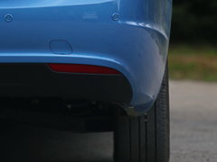 2016款 1.6L e致享版