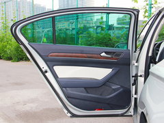 2017款 380TSI DSG旗舰型