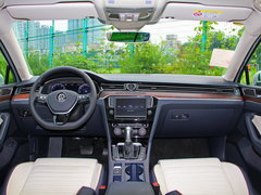 2017款 380TSI DSG旗舰型