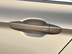 2017款 380TSI DSG旗舰型