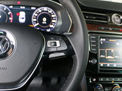 2017款 380TSI DSG豪华型