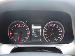 2016款 荣放 2.5L 自动四驱尊贵版