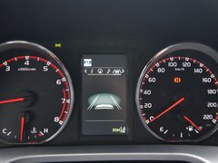2016款 荣放 2.5L 自动四驱尊贵版