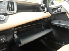 2016款 荣放 2.5L 自动四驱尊贵版