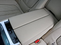 2017款 750Li xDrive个性化定制版 五座