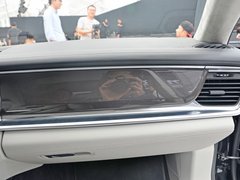 2017款 Panamera Turbo 4.0T