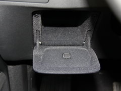 2016款 升级版 2.0T T6 智尊版