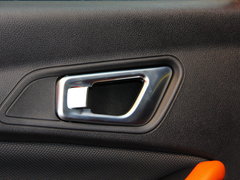 2016款 1.5T 自动耀领版