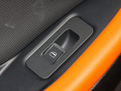 2016款 1.5T 自动耀领版