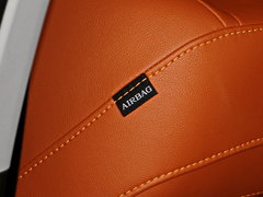 2016款 2.0L CVT耀臻版