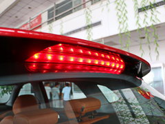 2016款 2.0L CVT耀臻版