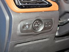 2016款 2.0L CVT耀臻版