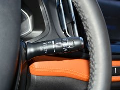 2016款 2.0L CVT耀臻版