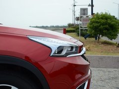 2016款 1.5T 手动耀臻版