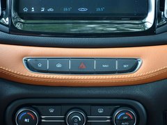 2016款 1.5T 手动耀臻版
