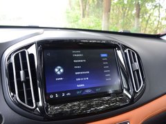 2016款 1.5T 手动耀臻版