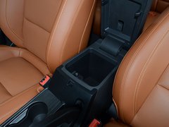 2016款 1.5T 手动耀臻版