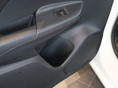 2016款 1.5L LXS CVT舒适天窗版