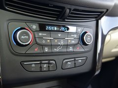 2017款 EcoBoost 245四驱尊翼型