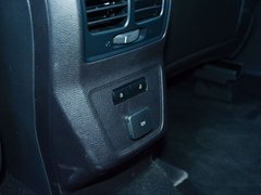 2017款 EcoBoost 245四驅(qū)運動型